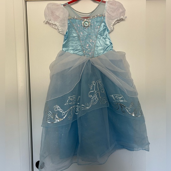 Disney Other - Disney deluxe Cinderella dress - EUC